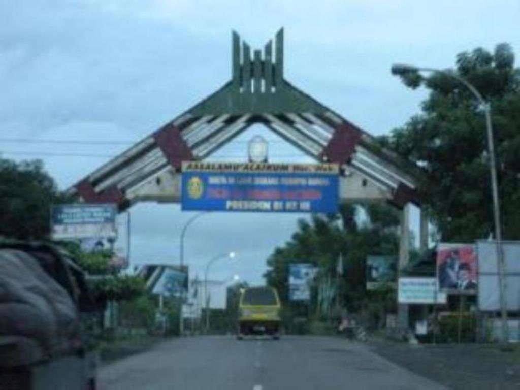 Hotel Permata Sari Pare-Pare Bagian luar foto